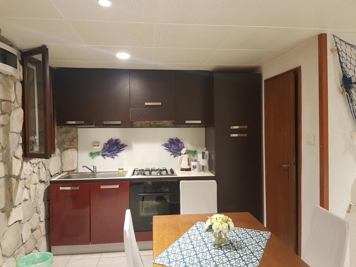 Studio Apartment Jelinek Brela Zewnętrze zdjęcie
