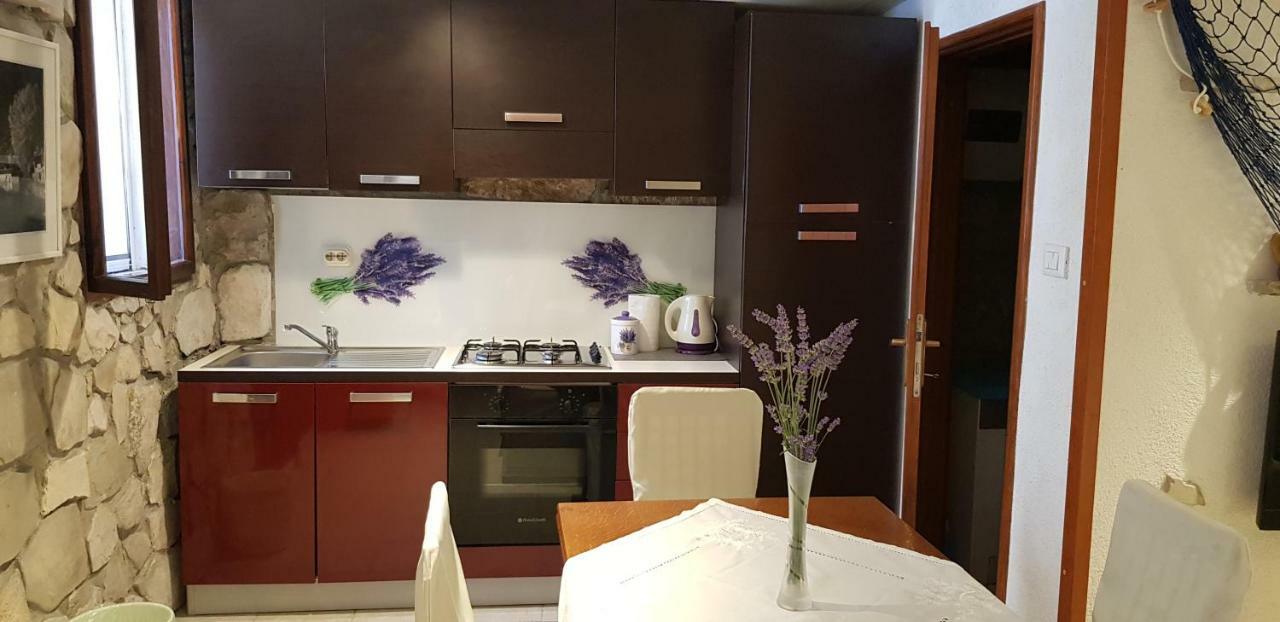 Studio Apartment Jelinek Brela Zewnętrze zdjęcie